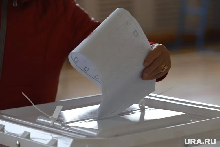 Избирателям предстоит сделать выбор между четырьмя кандидатами, претендующими на пост губернатора Тюменской области