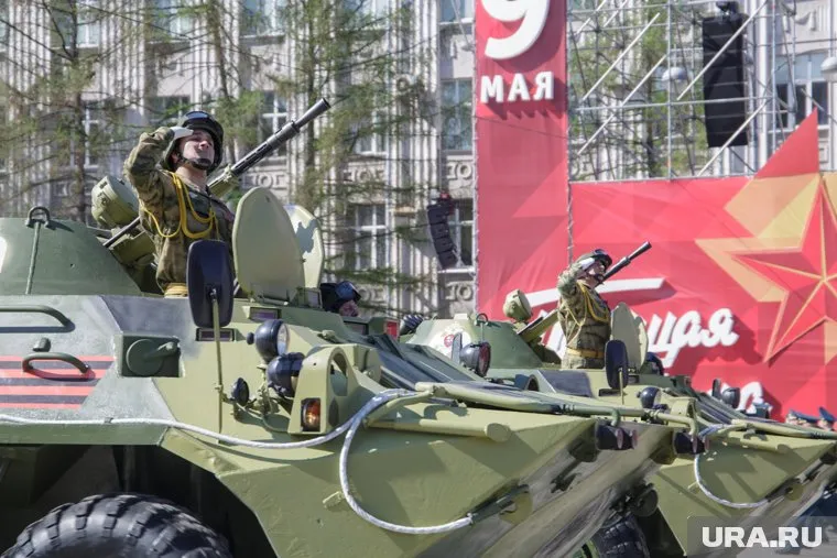 Парада 9 мая можно будет увидеть на Октябрьской площади