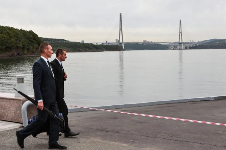 Вид на Русский мост со стороны бухты Аякс. Владивосток