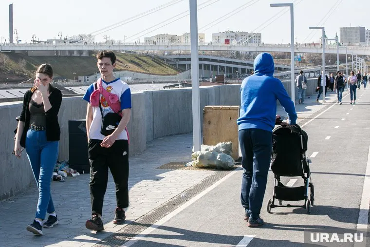 После нетипичной для мая жары тюменцев ожидают заморозки