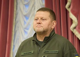 Залужный разошелся с Зеленским в вопросе о мире с РФ