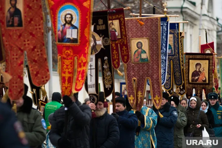 В крестном ходе приняли участие около 1,3 тысячи человек