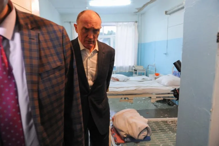 Выезд Бориса Дубровского в Катав-Ивановск после землетрясения. Челябинская область, дубровский борис, больница