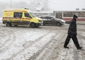 Машина медиков попала в ДТП в Екатеринбурге, есть пострадавшие