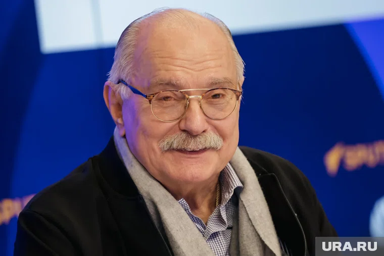 Михалков представил в Тобольске спектакль «12»