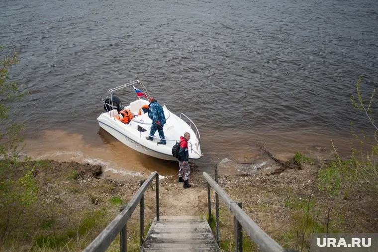 Из сообщения СУ СКР следует, что ямальцы были без спасательных жилетов