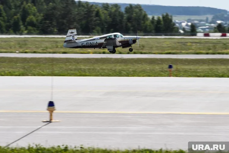 Этот самодельный самолет владелец продает только по частям