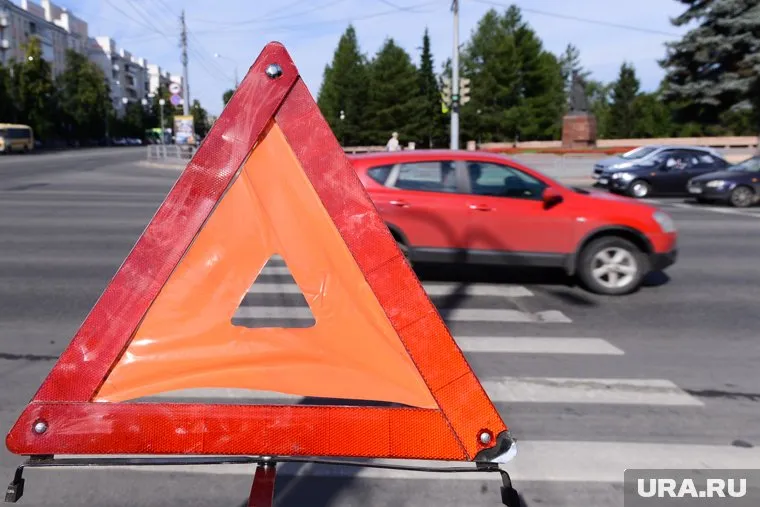 Авария произошла на пятом километре трассы Березовский — Новосвердловская ТЭЦ