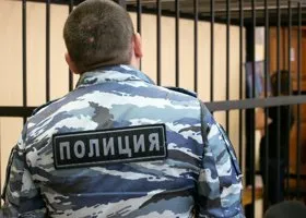 Полицейского из Нижнего Тагила, при котором умер задержанный, отправили за решетку