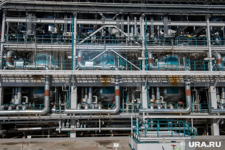 Химпром и строительство Тюмени заинтересовано в иранских полимерах, металлических полуфабрикатах и спиртах