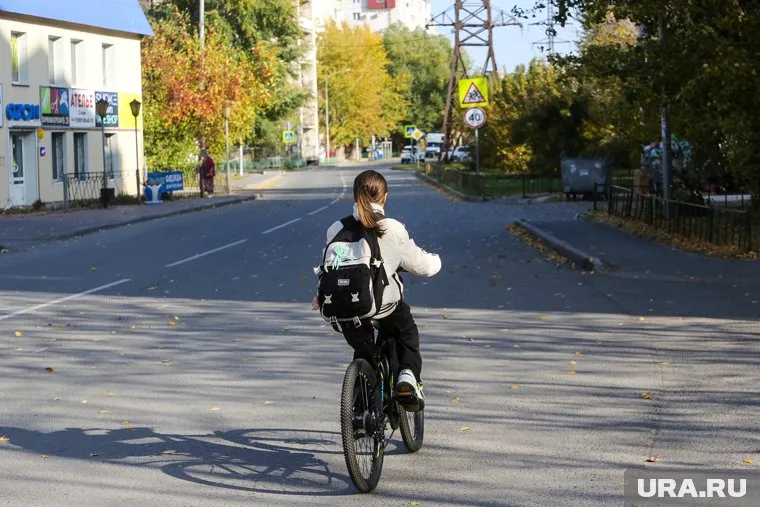 Девочка ушла из дома с рюкзаком