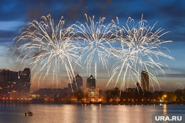 Жители Нижнего Тагила спорят из-за салюта (архивное фото)