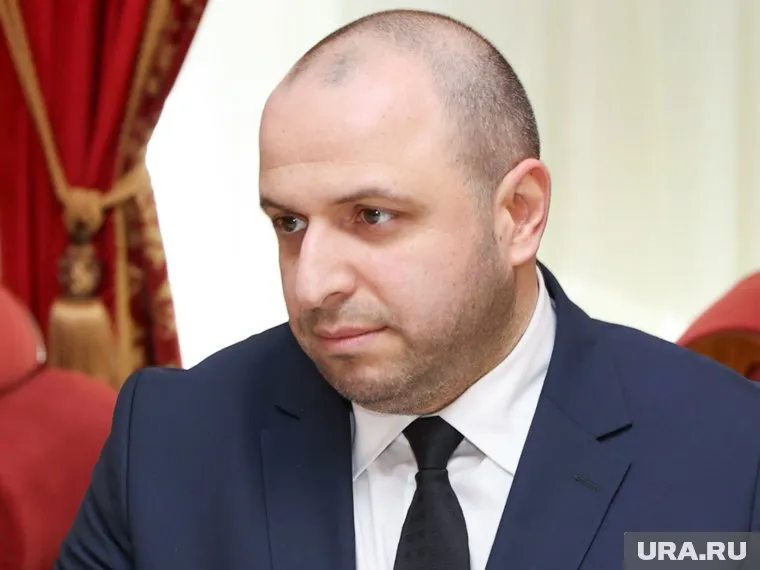 Рустем Умеров обладает авторитетом в США и Великобритании, считает Дмитрий Перлин