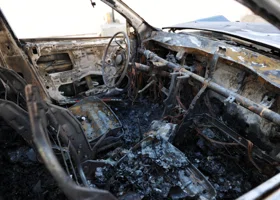 У челябинца после ремонта в автосервисе сгорела машина 