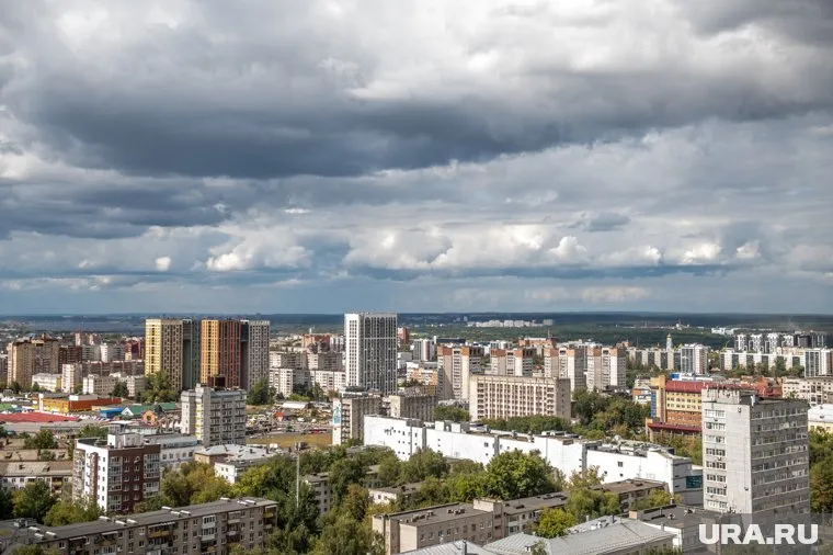 Все вывески в пределах маршрута должны быть выполнены в белых или черных цветах