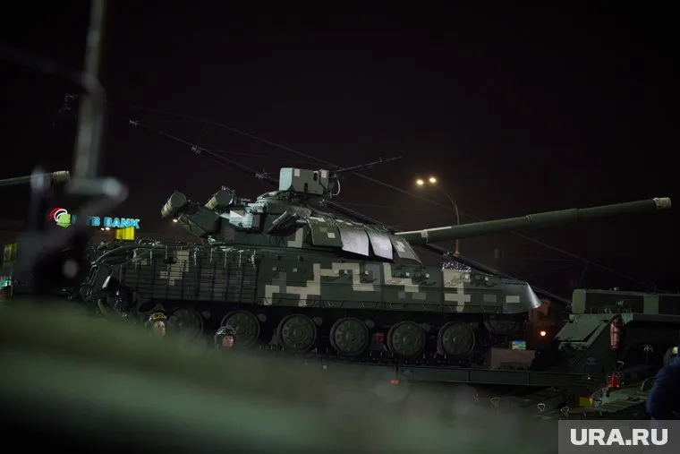 Украинские военные уничтожают инфраструктуру на своей территории, заявили в Совфеде