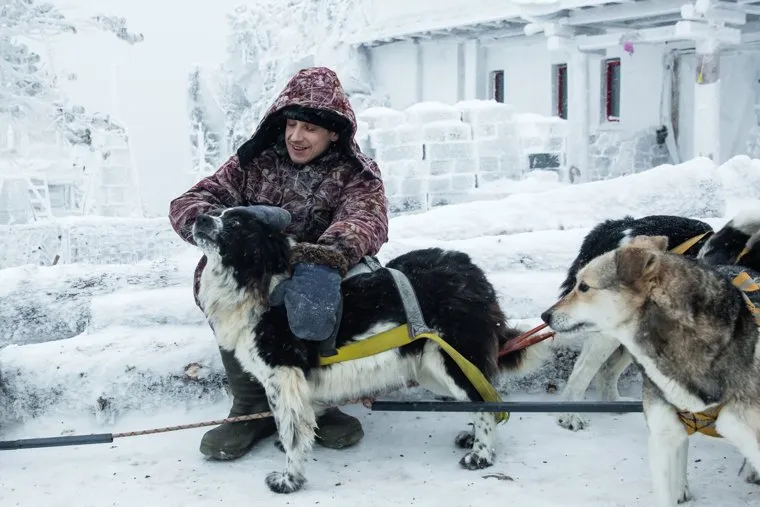 Буддистский монастырь Шедруб Линг. Качканар, собаки, сергей