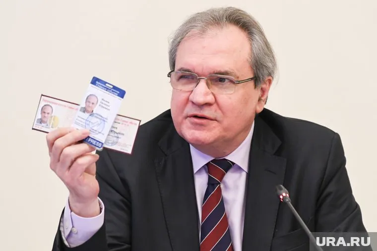 Валерий Фадеев рассказал, что без труда купил поддельные удостоверения СМИ в переходе
