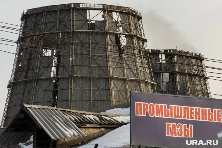 Выброс газа произошел в результате аварии на строящейся скважине