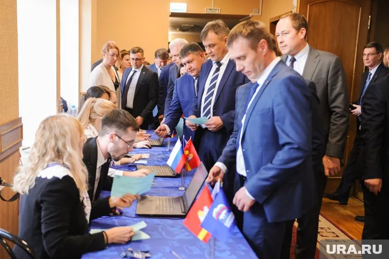 На региональной партконференции выбрали делегатов в Москву