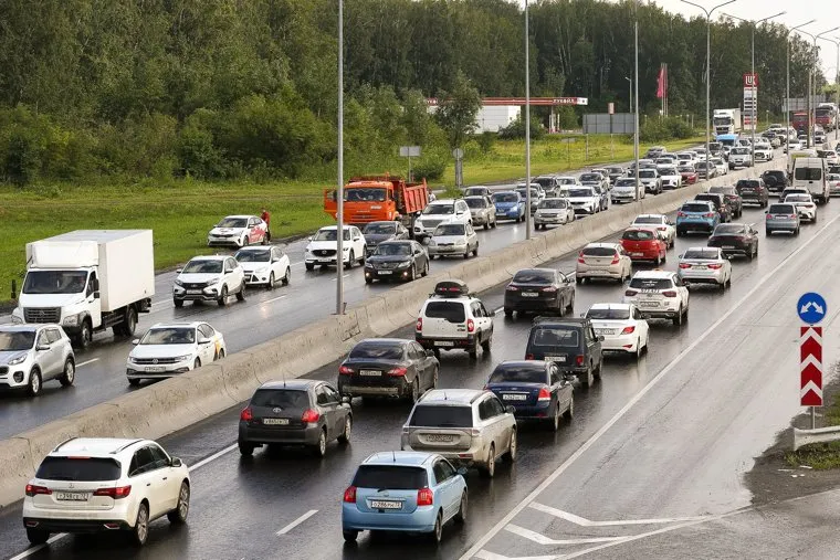 Проблемы с движением появились на нескольких улицах (архивное фото)