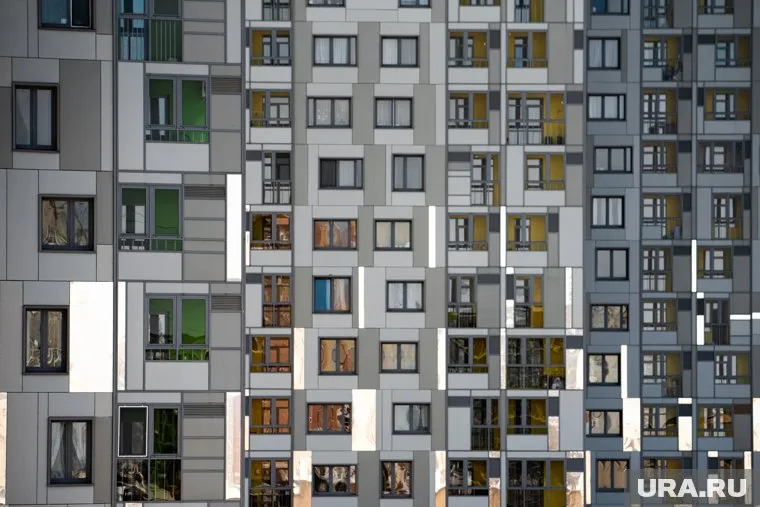 За квартиру в новостройке пермяку нужно платить 33,7 тысяч рублей ежемесячно
