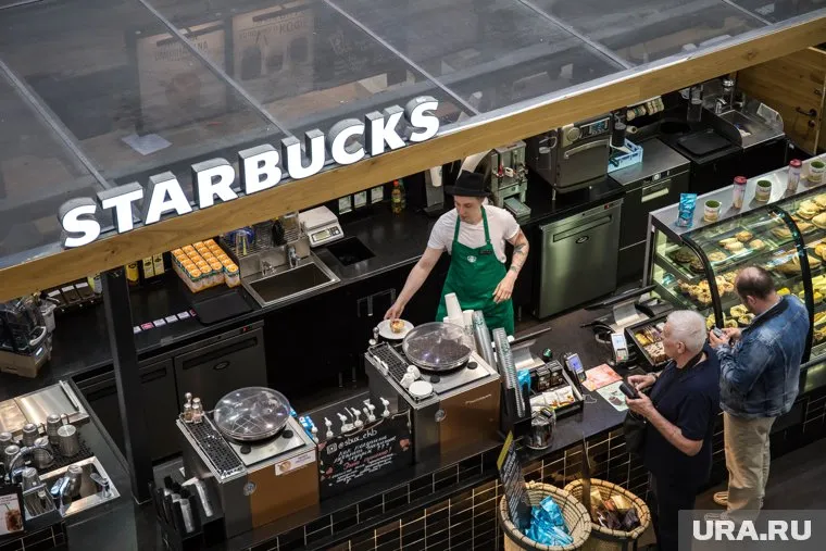 В России временно закрываются все кофейни Starbucks