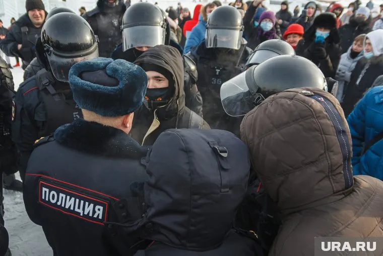 В закрытом telegram-чате жителей Верхней Салды зовут на «собрание» против строительства кремниевого завода