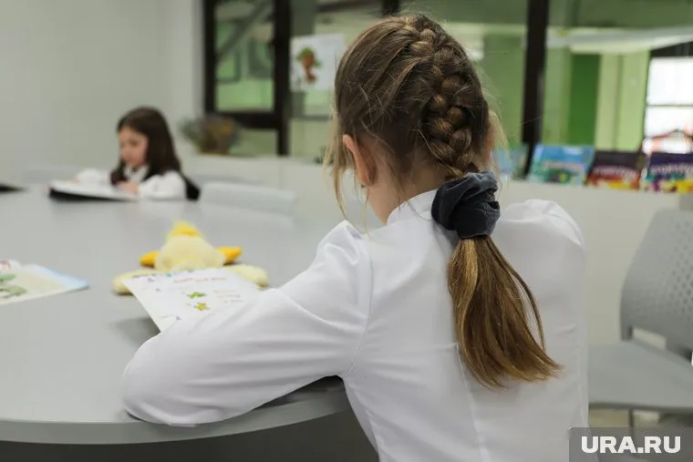 Девочке потребовалась диагностика психолога, который не выявил у нее проблем