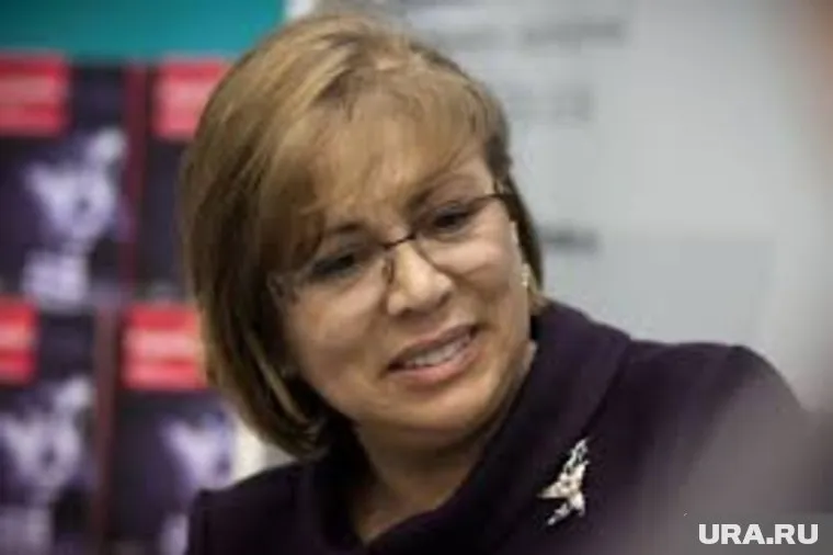 Спортсменка резко ответила Поклонской в соцсети