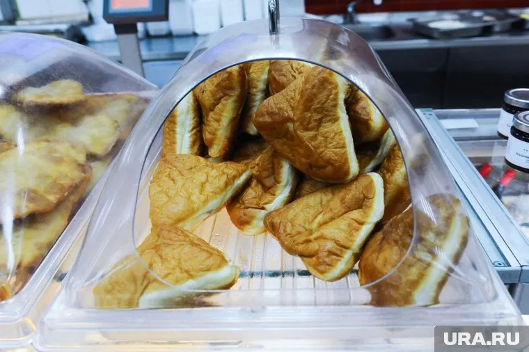 Новоиспеченная миллионерша лишилась дополнительного заработка с продажи пирожков