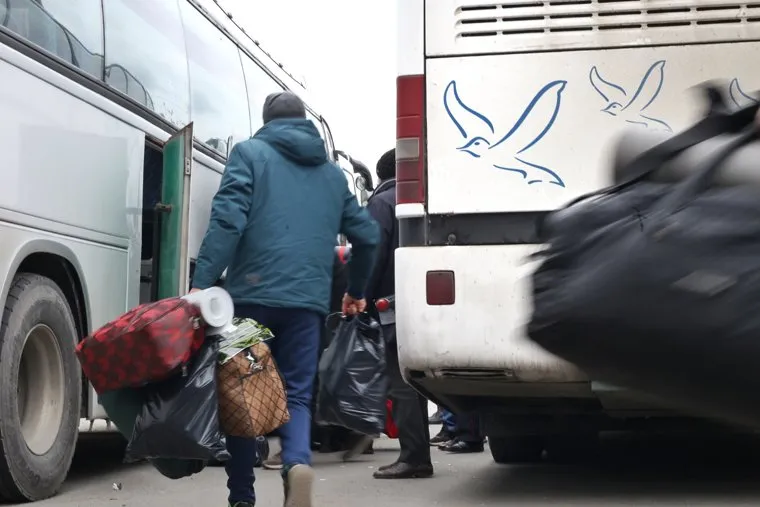 Отправка мобилизованных от кинотеатра "Спутник". Курган