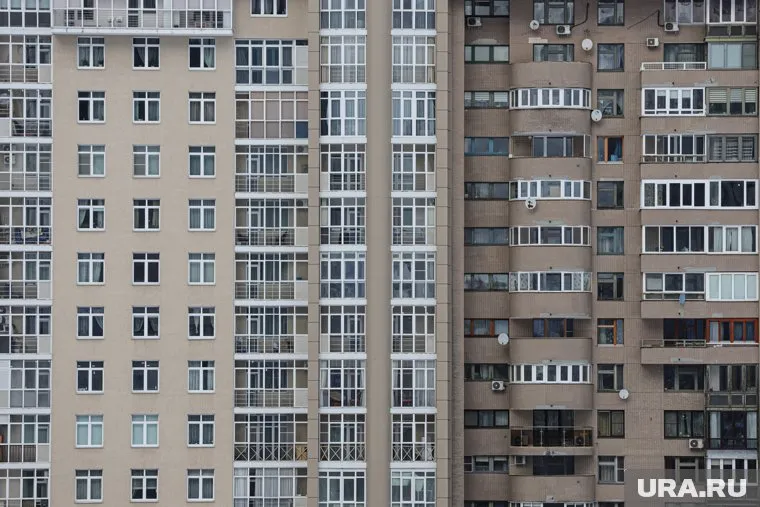 Инцидент произошел в городе Надым по улице Зверева