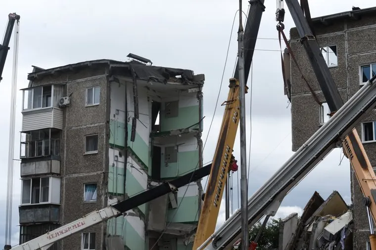 Обрушение дома по улице Сибирская, 81 в Нижнем Тагиле. Нижний Тагил
