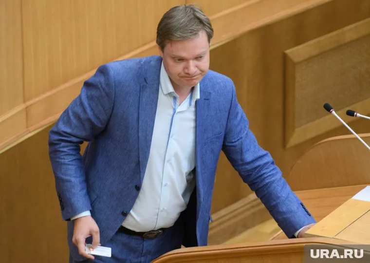 Коммунист Ладыгин попал в неприятную ситуацию