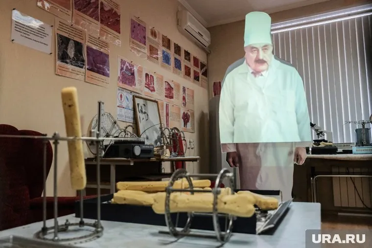 В Кургане выпустили марки с Илизаровым