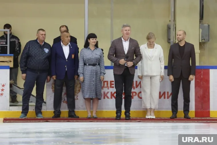 Хоккейный турнир открыли 2 августа