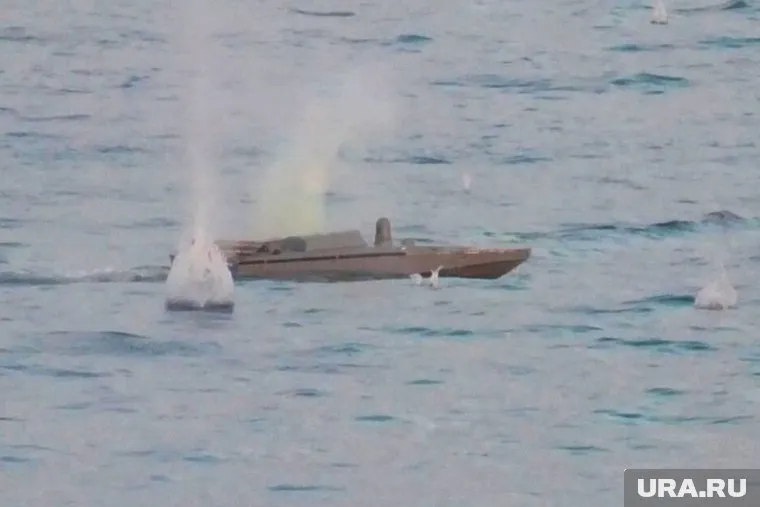 В Новороссийске активирована сирена из-за атаки беспилотных катеров