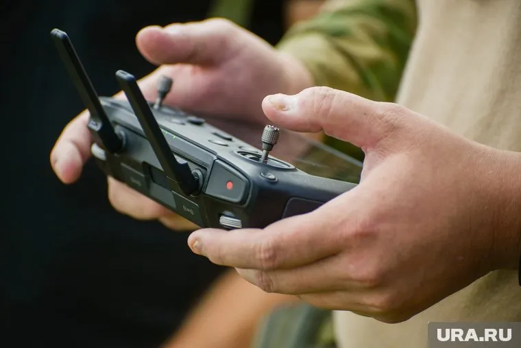 ВСУ использовали в зоне СВО наземный дрон с пулеметом против ВС РФ, уточнили военкоры «Русской весны»