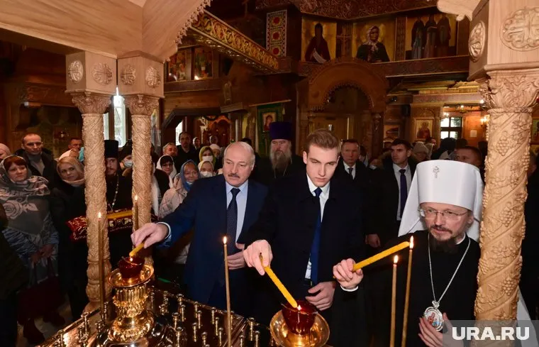 По словам Александра Лукашенко, его сын Николай выиграл у Владимира Путина в соревнованиях по стрельбе