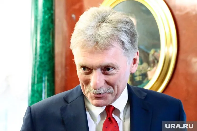 Песков заявил, что работа по Украине продолжается