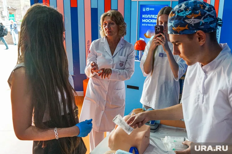 Пять врачей приступили к работе в ямальских больницах (архивное фото)