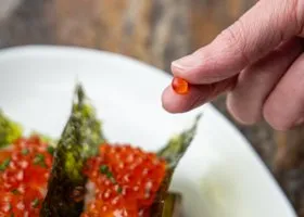 Красная икра в Кургане резко взлетела в цене, а к Новому году станет еще дороже