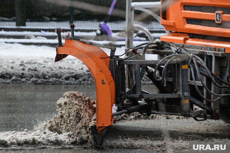 В Свердловской области подготовили сотни единиц техники к зимнему сезону