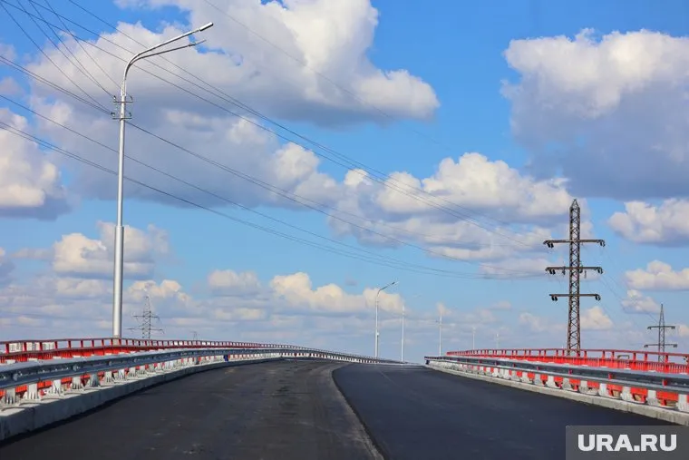 Развитие автомобильных дорог — в приоритете нового нацпроекта, передает РБК