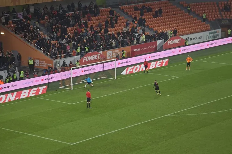 На воротах "Химок" в серии пенальти стоял полевой игрок