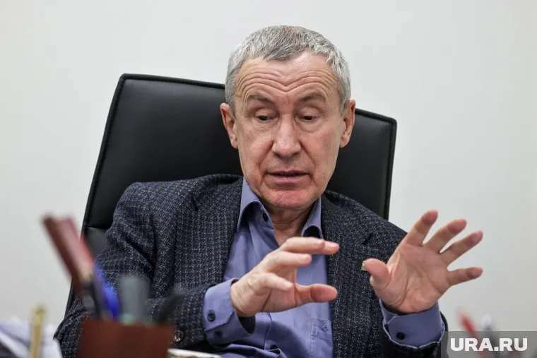 Число стран-участниц G20 постепенно будет сокращаться, считает Климов