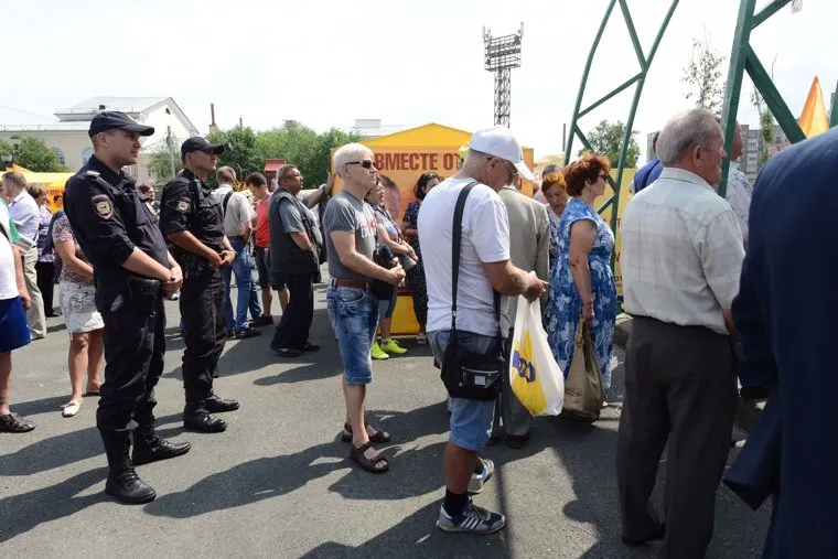Митинг СР против повышения пенсионного возраста. Челябинск