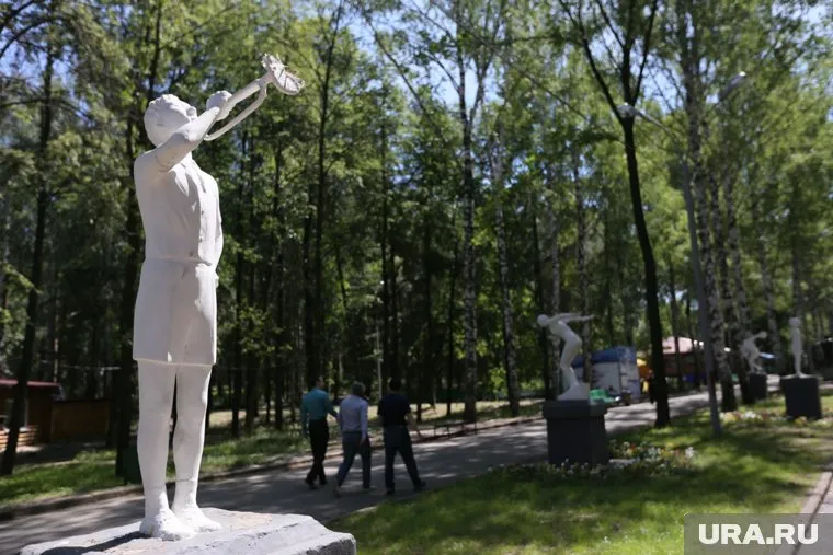 Главный городской парк четыре года существует без опытного управленца