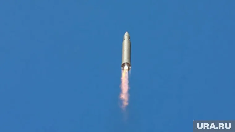 Ракета летела над морем 45 минут